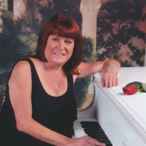 Meet your Posher, Valerie